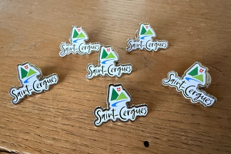 Pin's